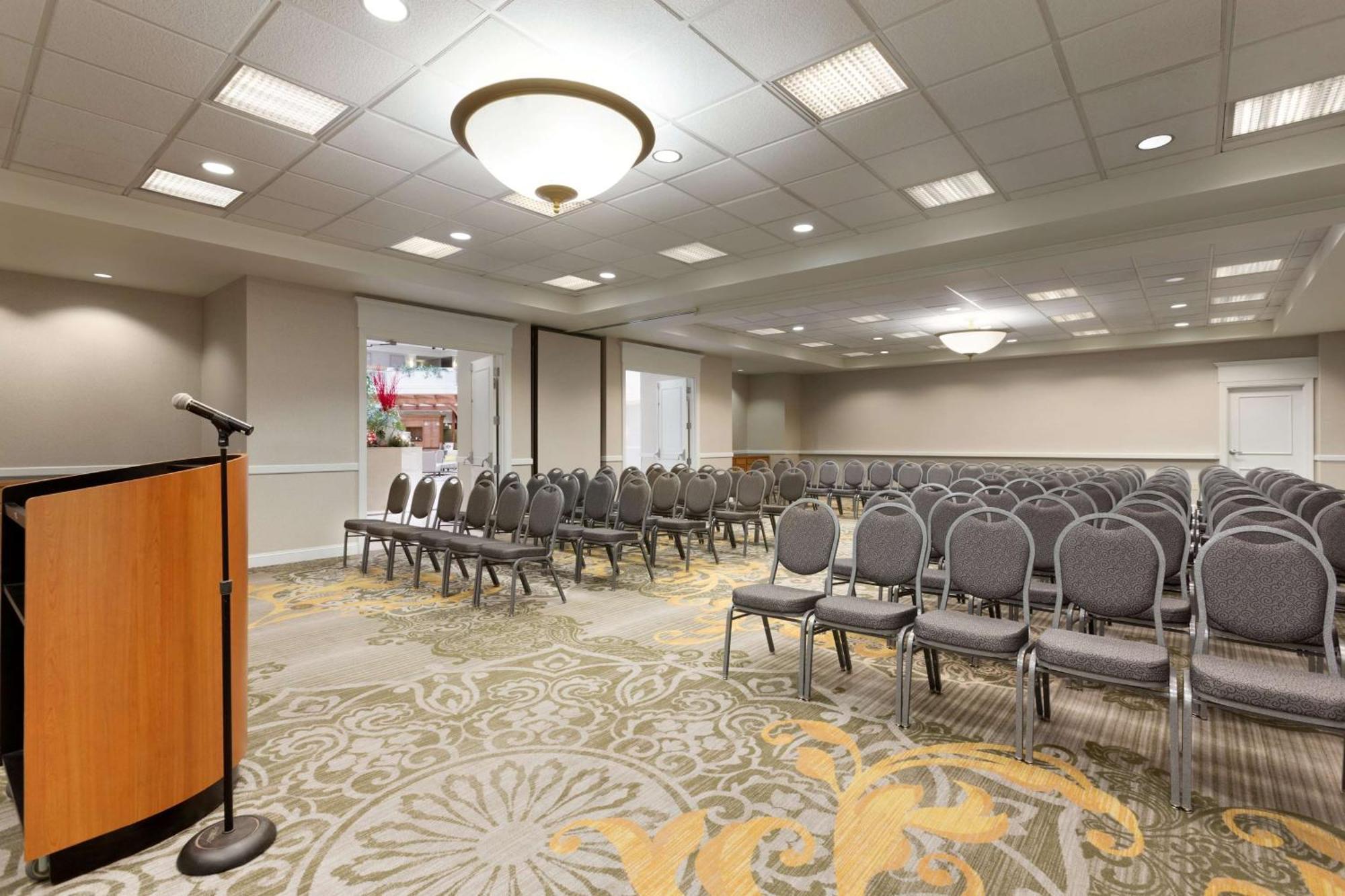 Embassy Suites Newark - Wilmington/South Exteriér fotografie