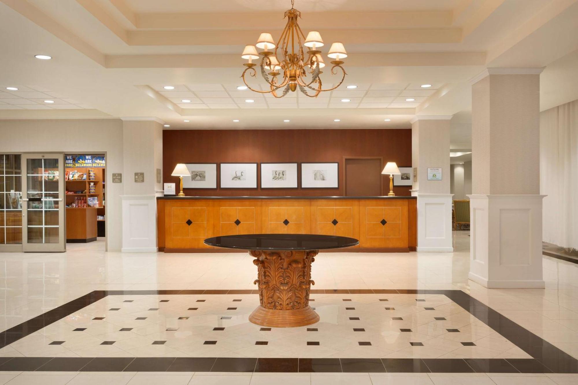 Embassy Suites Newark - Wilmington/South Exteriér fotografie