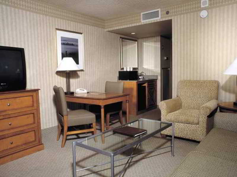 Embassy Suites Newark - Wilmington/South Pokoj fotografie